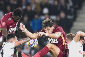 开云手机在线登陆-双方球队实力不相上下，比赛结果扑朔迷离，谁是最终胜者？()