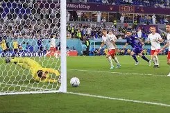 开云app-斯佩齐亚门将扑出对手点球，助球队守住胜利(门将用脸扑出所有点球)