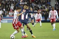 开云sports-葡萄牙炮手梅开二度，领衔攻击线()